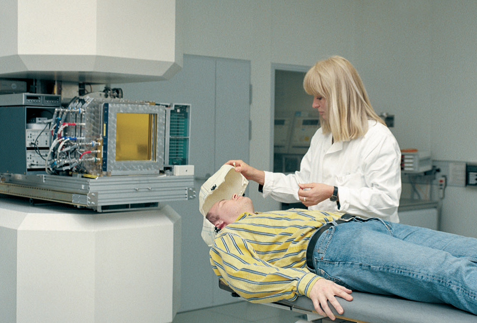Theranostische Partikeltherapie